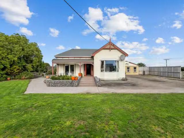 House for rent in Taranaki