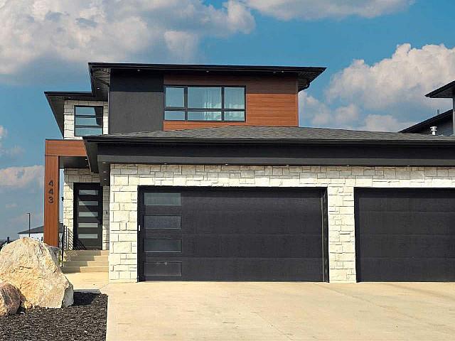 House for sale in Saskatoon, Saskatchewan