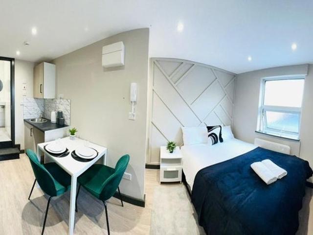 Studio for rent in London Borough of Islington, Greater London