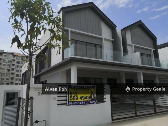 House for sale in Petaling, Tanjong Sepat