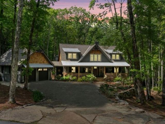 House for sale in Glenville