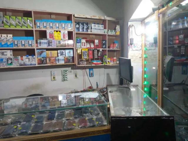 Commercial for sale in موہڑہ نور, زون ۴