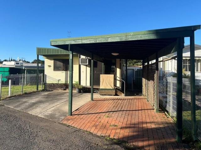 Villa for sale in Wollongong West, New South Wales