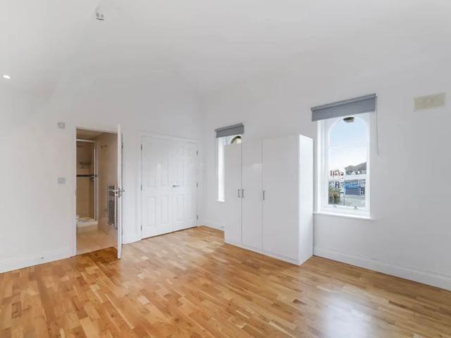 Apartment for rent in Friern Barnet, Greater London