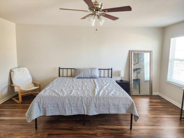 Room for rent in Briarcreek, Austin