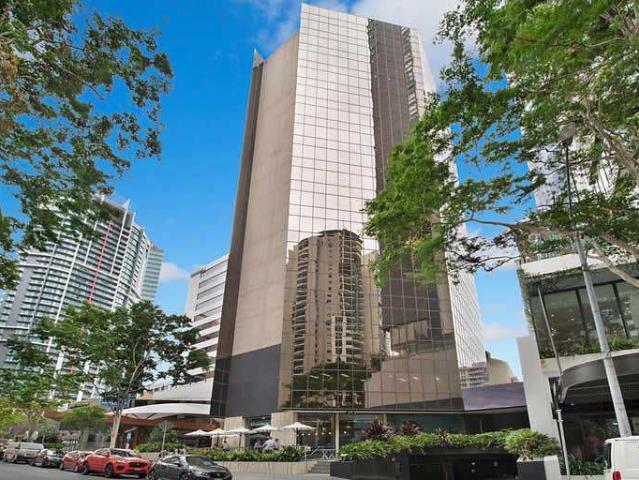 Office for rent in Toombul, Queensland