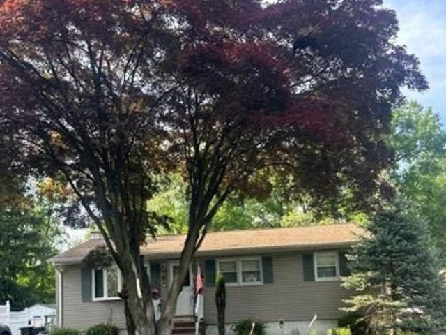 House for sale in Middlesex, New Jersey