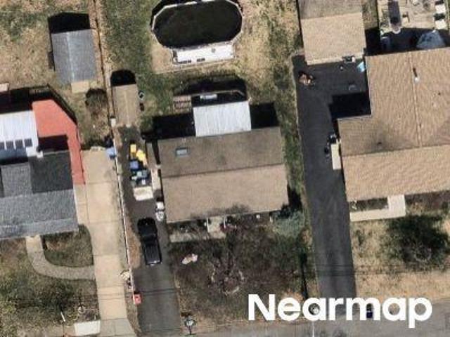 House for sale in Middlesex, New Jersey