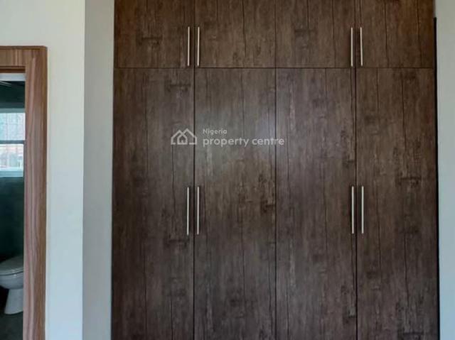 Detached house for rent in Eti Osa, Lagos