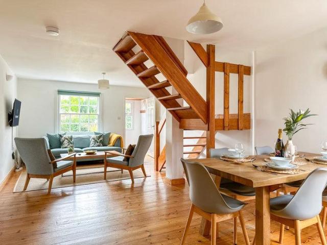 House for rent in St. Mildred's, The Bridge