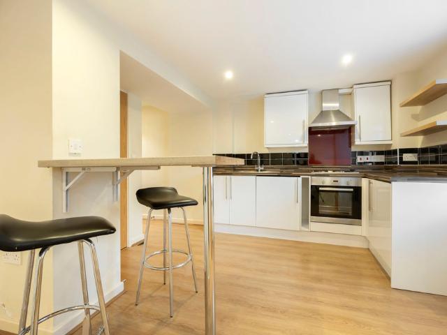Apartment for rent in Marle Hill, Cheltenham
