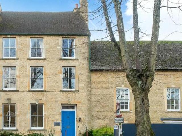 House for sale in Chipping Norton, West Oxfordshire