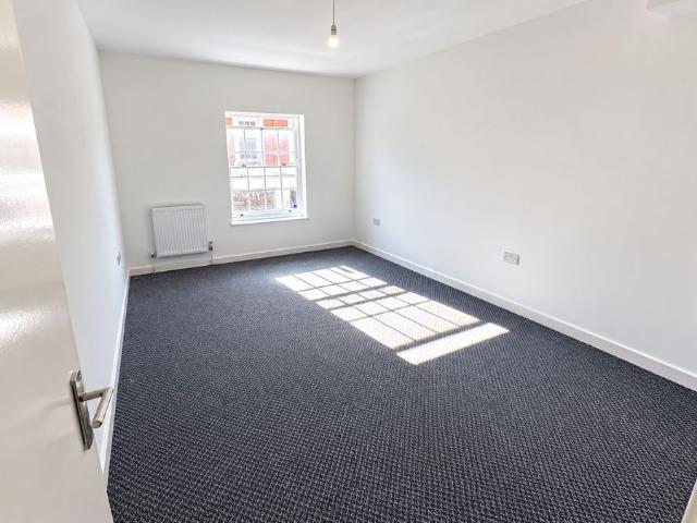 Apartment for rent in Dixons Green, Dudley