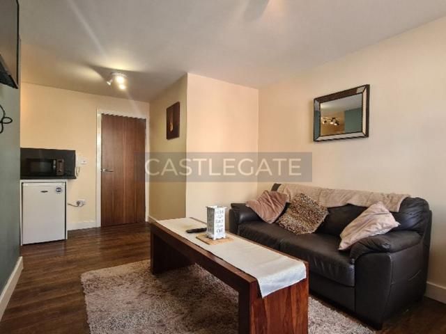 Apartment for rent in Highfields, Huddersfield