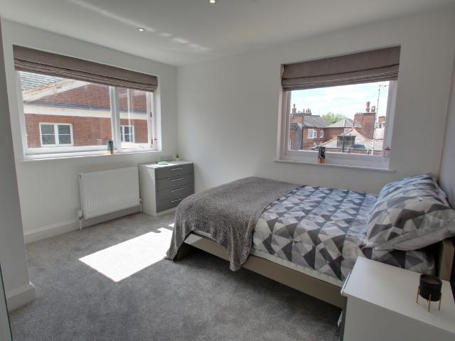 Room for rent in Black Friars, Old Wharf