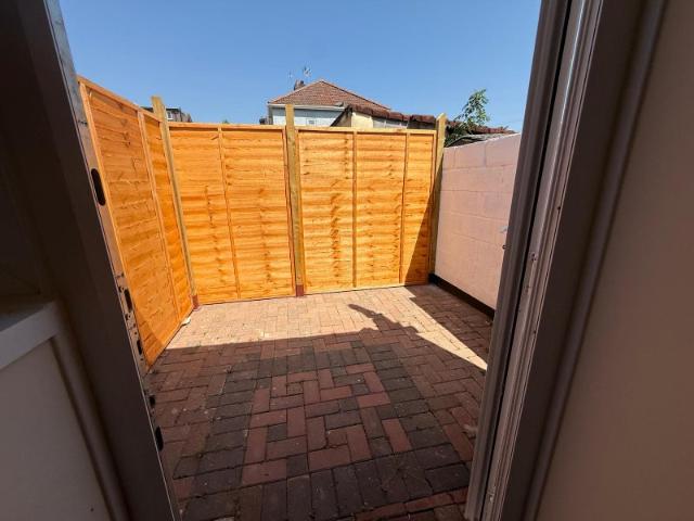 Studio for rent in Feckenham, City Of Bristol