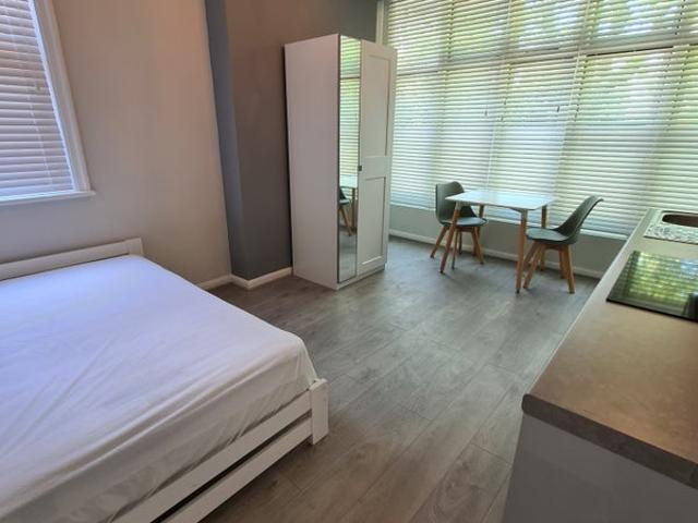 Studio for rent in Withdean, Brighton