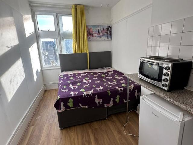 Studio for rent in Paddington, Greater London