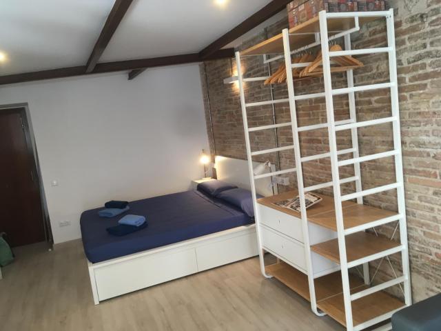 Estudio en alquiler en Ciutat Vella, Barcelonès
