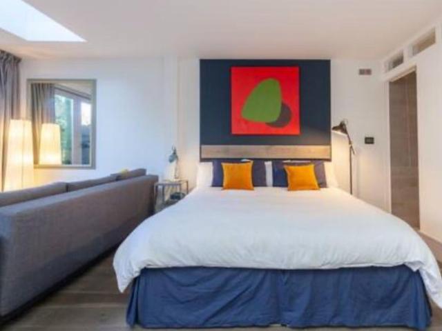 Studio for rent in The Slade, Oxfordshire