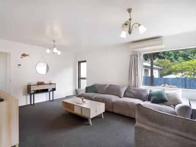 House for rent in Blackhead, Otago