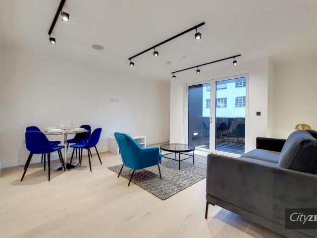 Apartment for rent in Bermondsey Village, Greater London