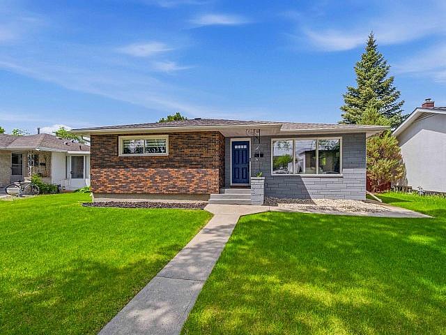 House for sale in East St. Paul, Manitoba