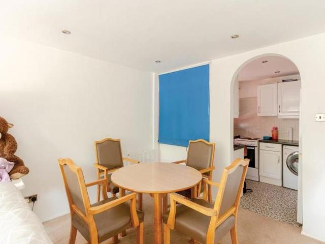 Apartment for rent in Redcliffe Bay, Portishead