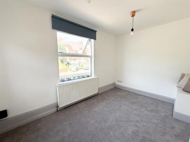 Apartment for rent in Uckfield, Cross In Hand