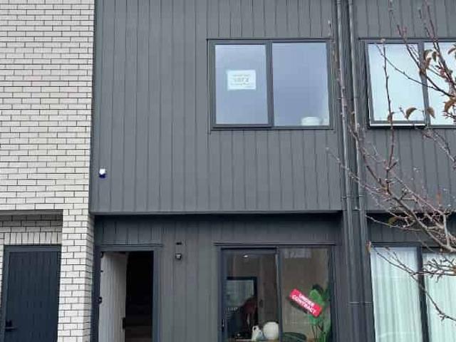 Townhouse for rent in Paremoremo, Oroua County