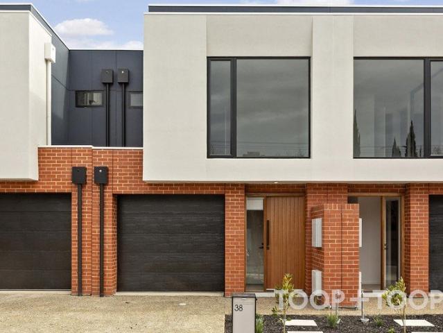 Townhouse for rent in Horseshoe Creek, South Australia