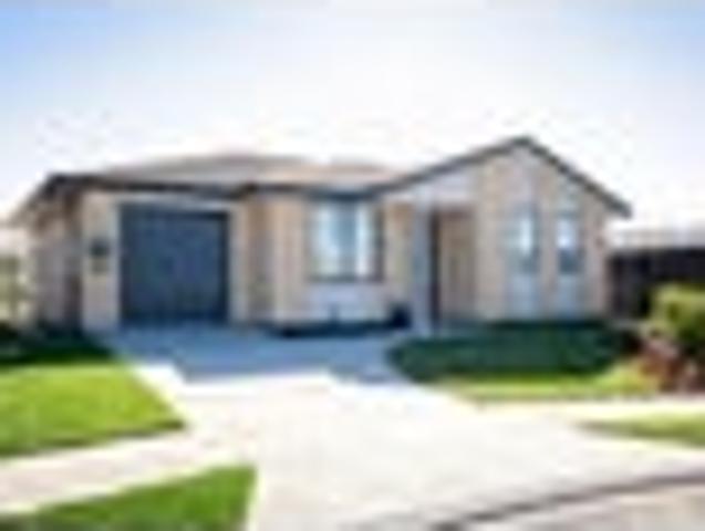 Townhouse for sale in Clive