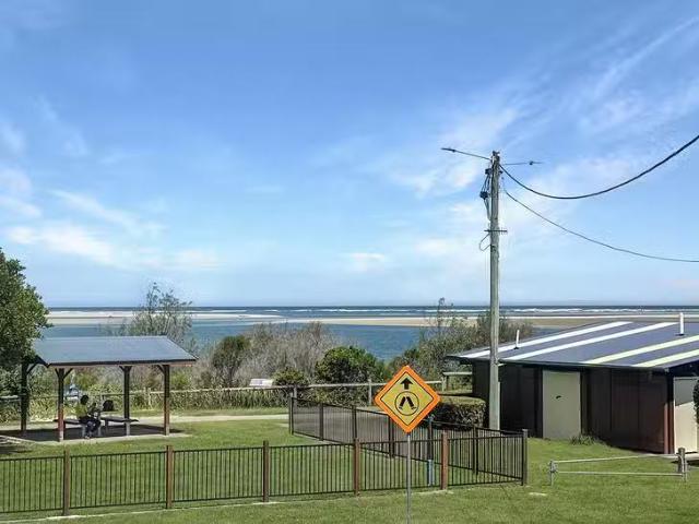 Apartment for rent in Kings Creek, Queensland