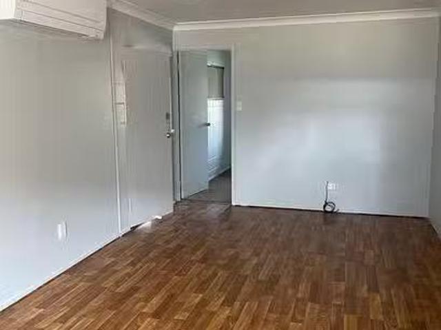 Apartment for rent in Koongal, Queensland