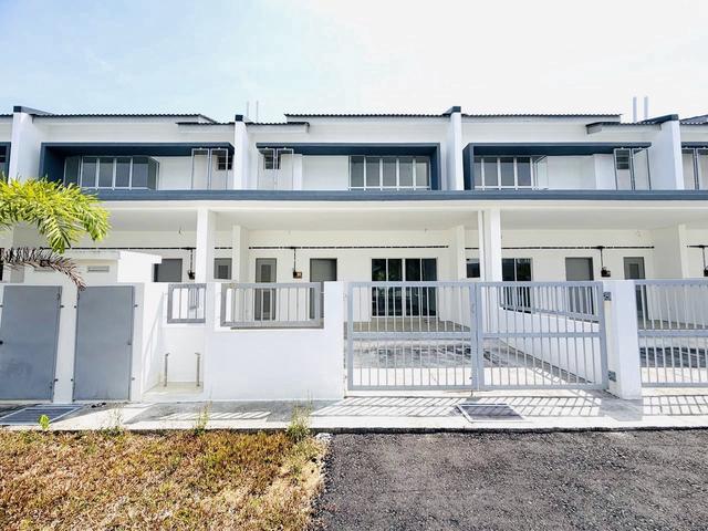 Terraced House for sale in Kuala Selangor, Selangor