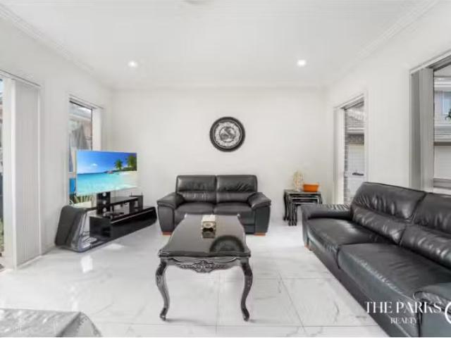 House for rent in Fairfield Heights, New South Wales