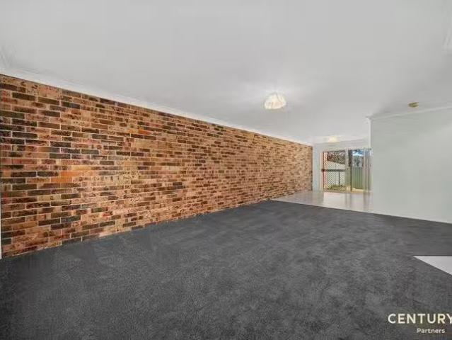 House for rent in East Hills, New South Wales