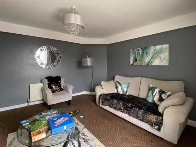 Apartment to rent in Strand, South Tipperary