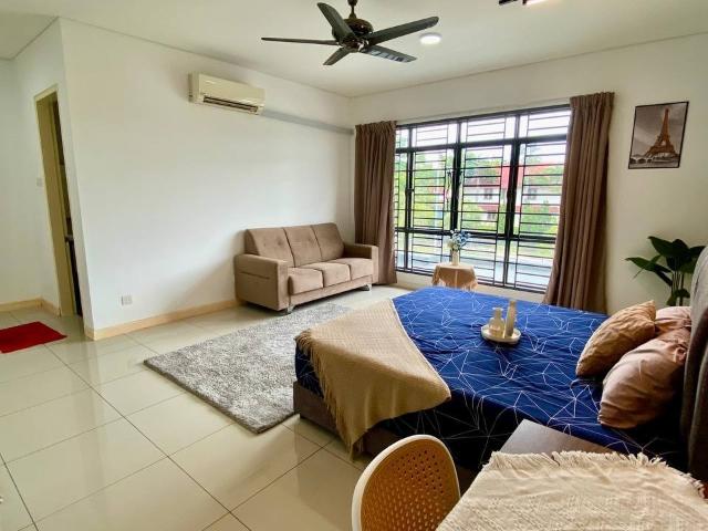 Room for rent in Tanjong Sepat, Selangor