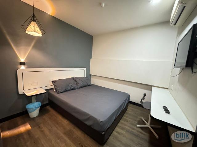 Room for rent in Petaling, Alam Impian