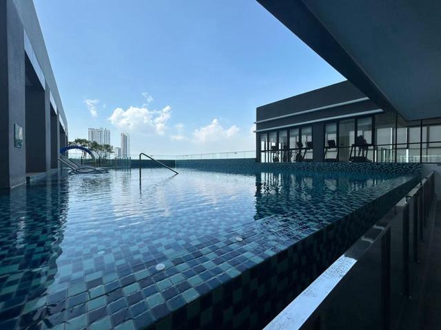 Serviced Residence for sale in Wellesley, Penang