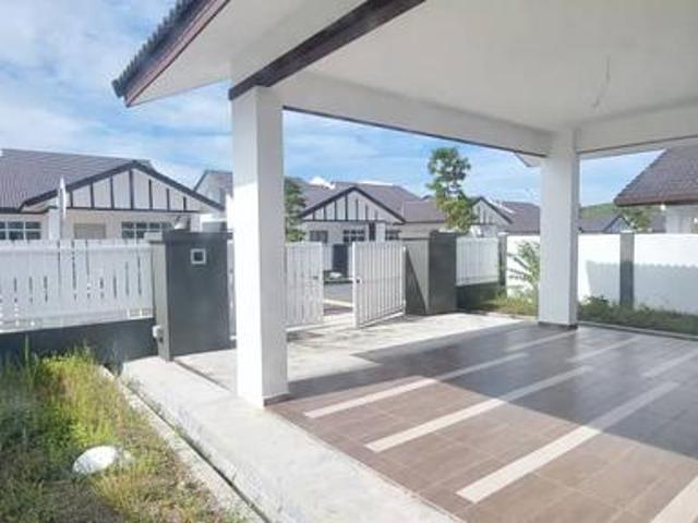 Residential House for sale in Sendayan Village, Negeri Sembilan