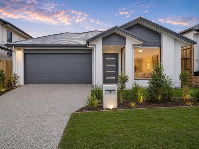 Cottage for sale in Toombul, Queensland