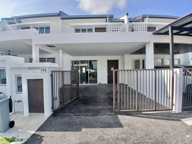 Terraced House for sale in Nilai, Negeri Sembilan