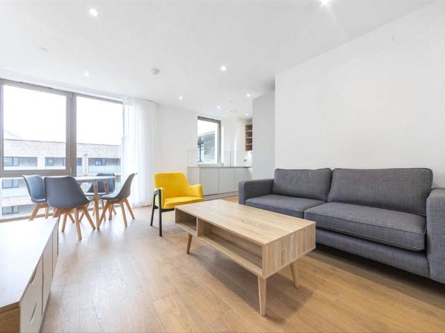 Apartment for rent in Aberfeldy Village, Blackwall