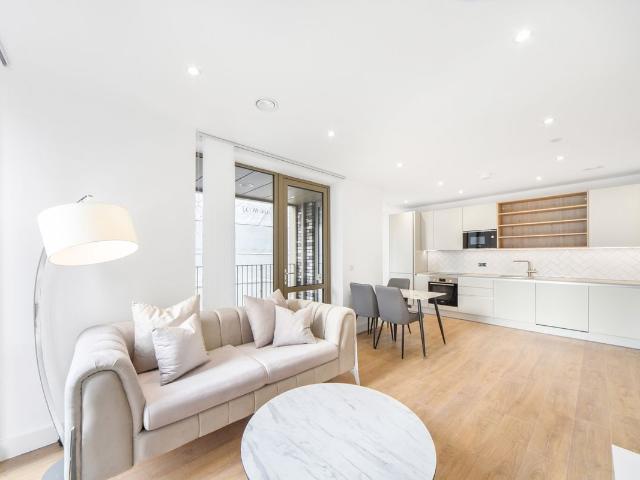 Apartment for rent in Aberfeldy Village, Blackwall