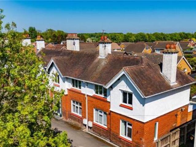 House for sale in Grimsby, Greater Lincolnshire