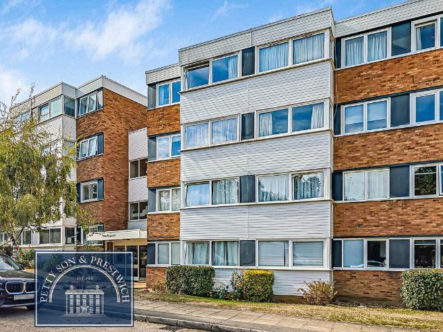 Apartment for rent in London Borough of Redbridge, Greater London