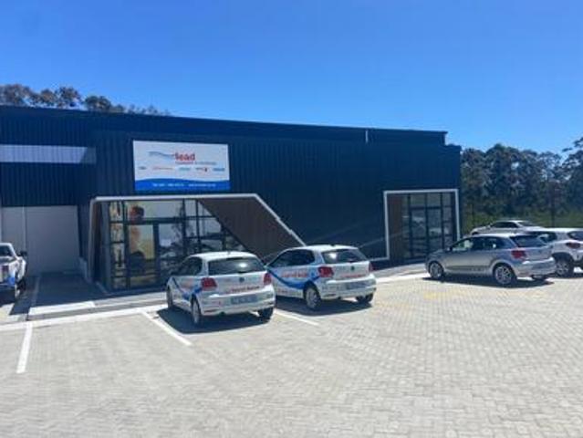 Commercial for rent in Port Elizabeth, Eastern Cape