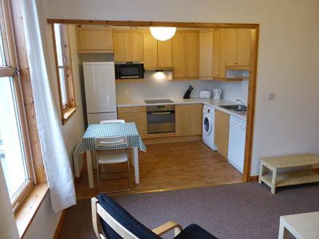Apartment for rent in Ballindoch, Scotland